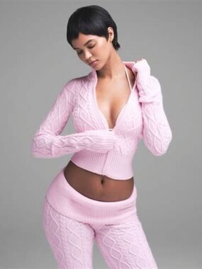 SKIMS Soft Pink Knitwear